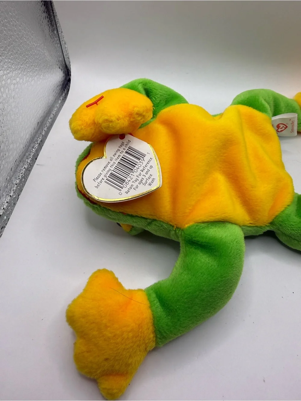 Ty Beanie Babies Frog Smoochy October 1, 1997 Green NWT Clean